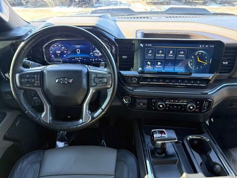 Used 2024 Chevrolet Silverado 1500 ZR2 w/ Technology Package image 28