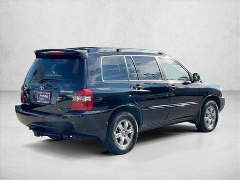 Used 2004 Toyota Highlander 2WD V6 image 5