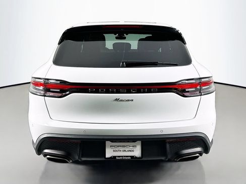 Certified 2026 Porsche Macan AWD/4WD image 10