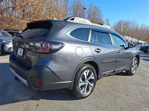 Used 2021 Subaru Outback Limited XT image 7