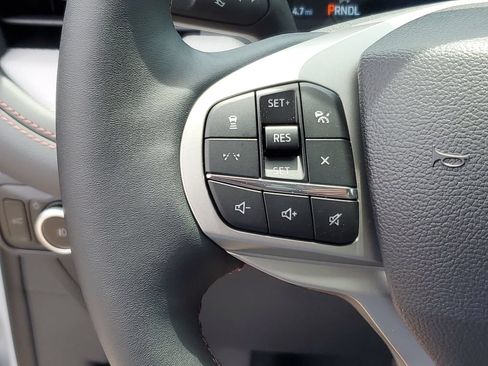New 2026 Ford Explorer Active w/ Active Comfort Package AWD/4WD image 15