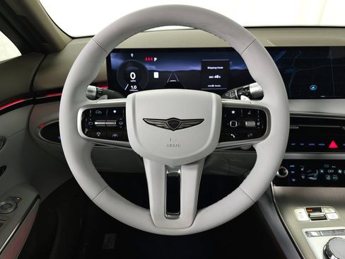 New 2026 Genesis GV70 2.5T Advanced AWD/4WD image 15