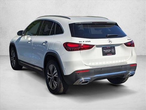 Certified 2025 Mercedes-Benz GLA 250 GLA 250 image 8