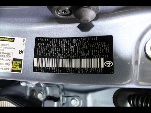 Used 2024 Toyota Corolla LE w/ LE Convenience Package FWD image 28