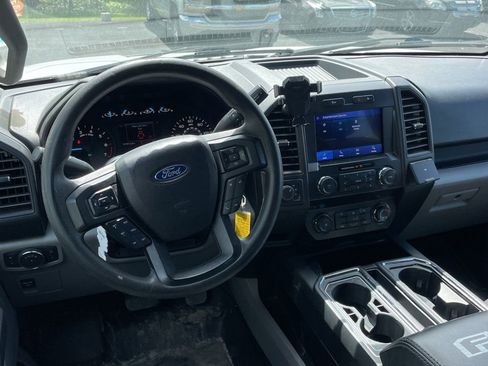 Used 2019 Ford F150 XL w/ Equipment Group 101A Mid AWD/4WD image 5