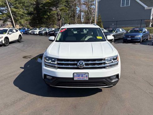 Used 2019 Volkswagen Atlas SE w/ Towing Package image 3