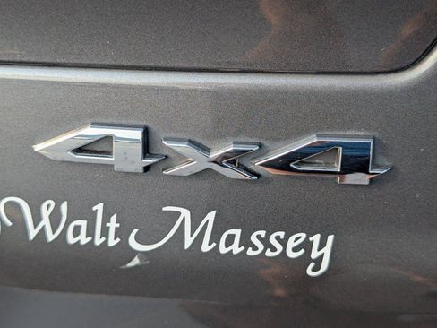 Used 2021 Jeep Grand Cherokee L Limited AWD/4WD image 6