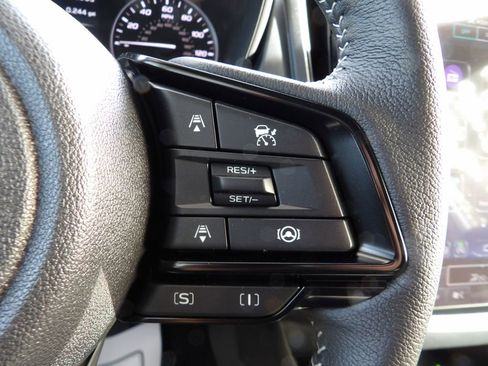 Used 2025 Subaru Forester Premium w/ Convenience Package #1 image 19