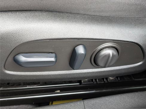 Used 2023 Chevrolet Malibu LT image 20