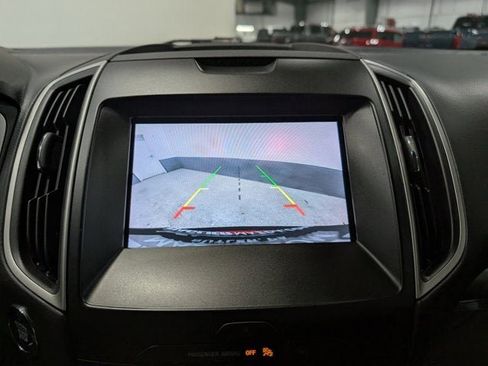 Used 2020 Ford Edge SEL w/ Convenience Package image 28