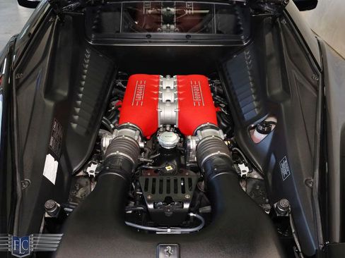 Used 2011 Ferrari 458 Italia Coupe image 34