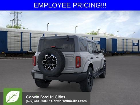 New 2026 Ford Bronco Outer Banks AWD/4WD image 8