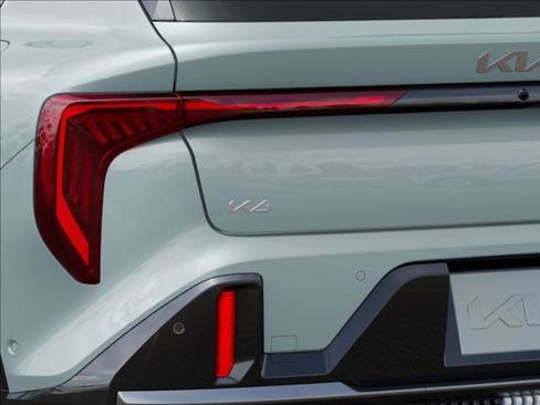 New 2026 Kia K4 GT-Line Turbo image 11