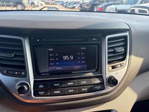 Used 2018 Hyundai Tucson SE w/ Cargo Package FWD image 22