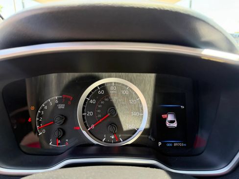 Used 2020 Toyota Corolla SE FWD image 22