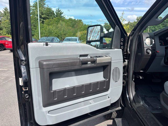 Used 2016 Ford F250 XLT w/ Snow Plow Prep Package AWD/4WD image 19