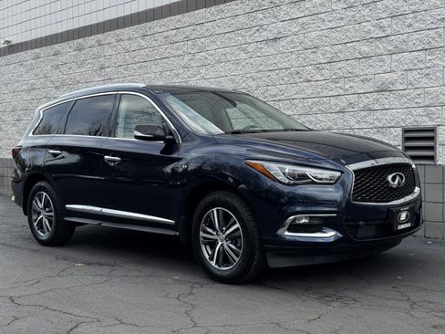Used 2017 INFINITI QX60 AWD w/ Premium Plus Package image 42