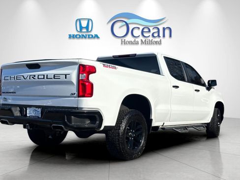 Used 2021 Chevrolet Silverado 1500 LT Trail Boss w/ Bed Protection Package image 5