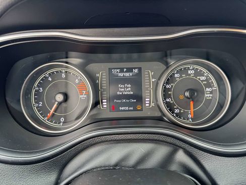 Used 2019 Jeep Cherokee Latitude Plus w/ Cold Weather Group image 13