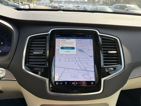 Certified 2023 Volvo XC90 B5 Plus w/ Protection Package Premier image 29