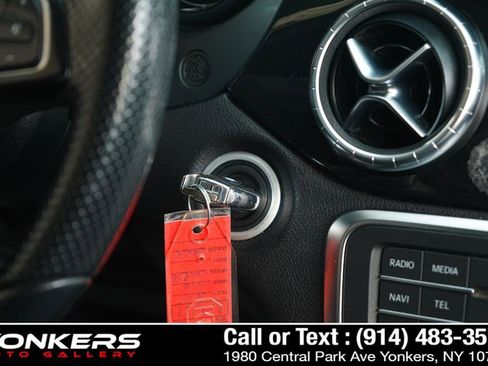 Used 2015 Mercedes-Benz CLA 250 image 56