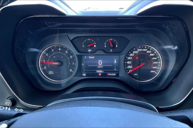 Used 2023 Chevrolet Camaro LT RWD image 9