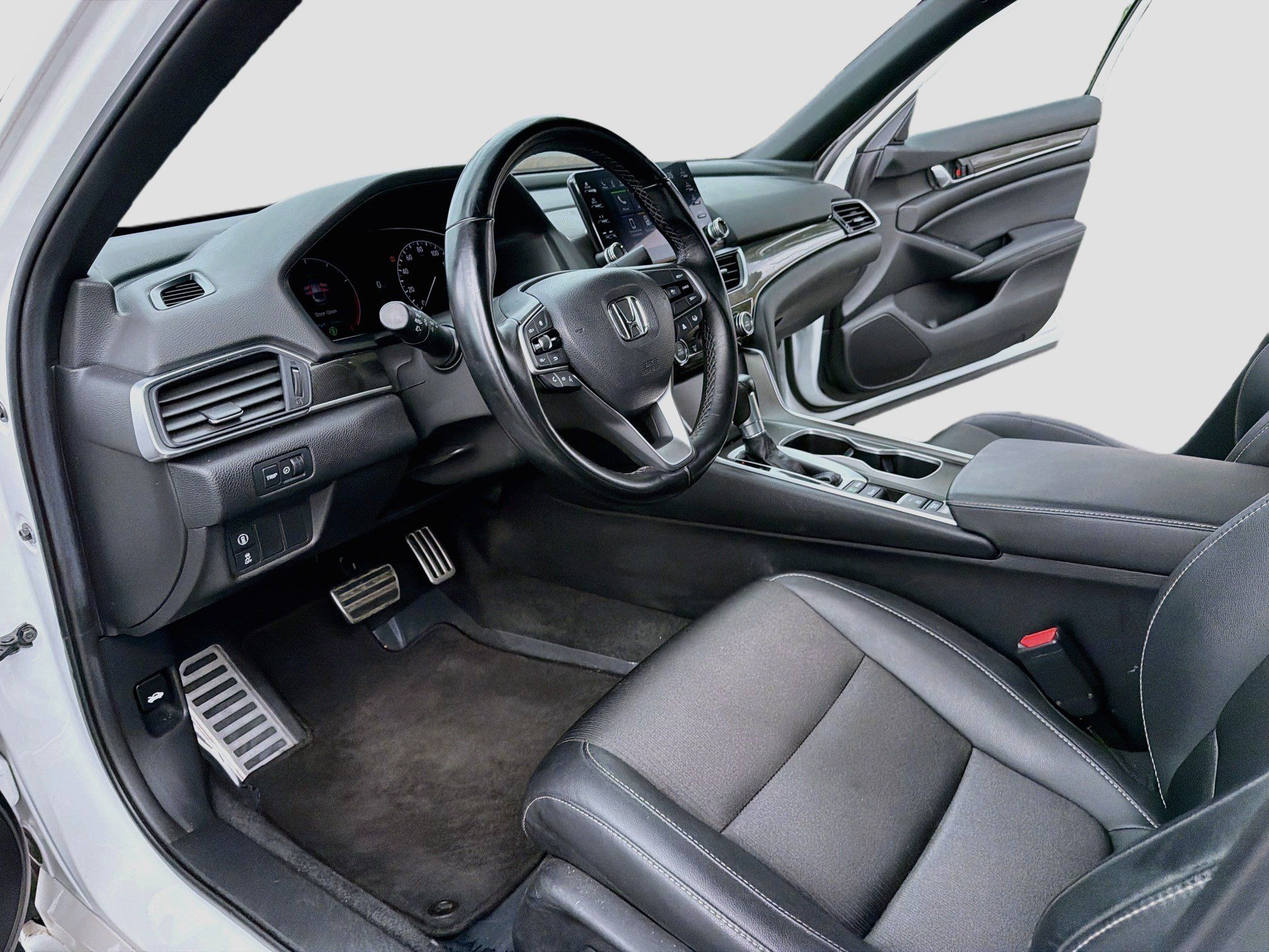 Used 2022 Honda Accord Sport image 10