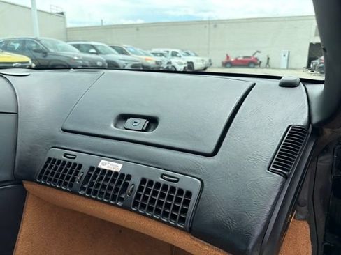 Used 1991 Chevrolet Corvette Coupe RWD image 23