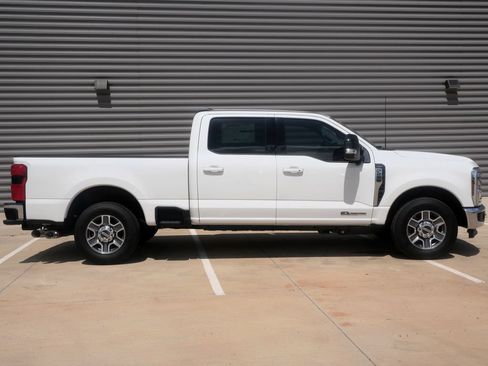 New 2026 Ford F250 Lariat RWD image 2