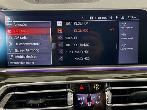 Used 2022 BMW X5 sDrive40i w/ Premium Package image 17