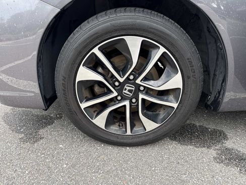 Used 2015 Honda Civic EX image 33