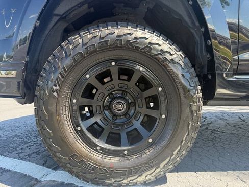 Used 2019 Toyota 4Runner Limited w/ Wilderness Package AWD/4WD image 25