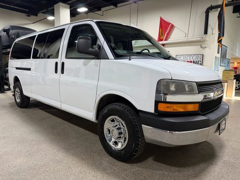 Used 2012 Chevrolet Express 3500 LT w/ LT Preferred Equipment Group image 14