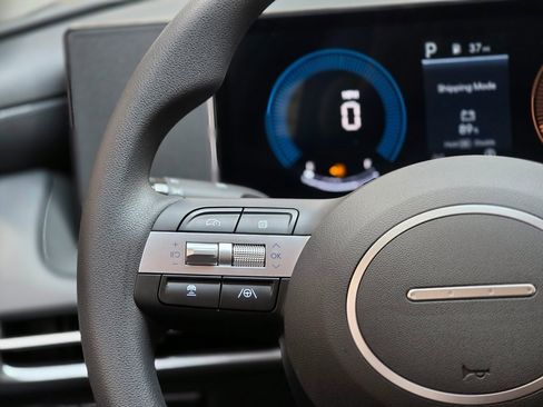 New 2026 Hyundai Tucson SEL image 17