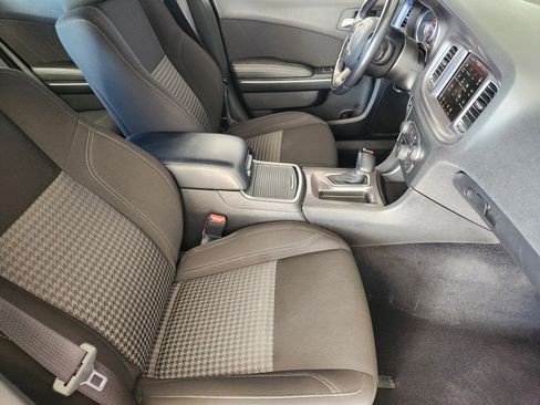 Used 2023 Dodge Charger SXT image 15