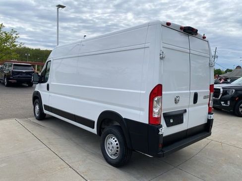 Used 2026 RAM ProMaster 2500 w/ Convenience Group FWD image 5