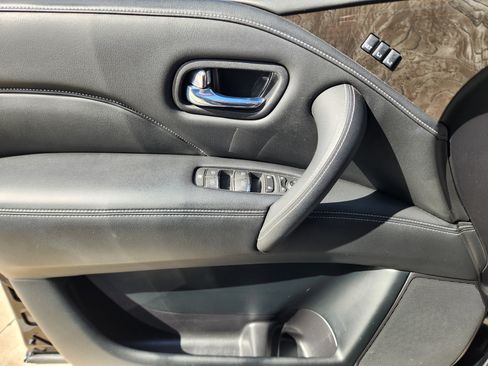 Used 2020 INFINITI QX80 Luxe w/ Cargo Package image 32