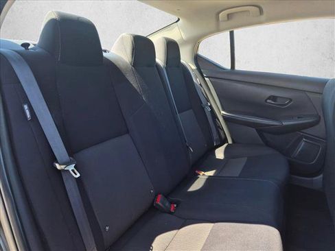 Used 2024 Nissan Sentra SV FWD image 25