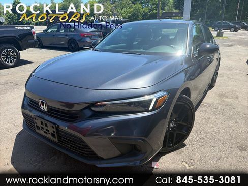 Used 2023 Honda Civic Sport image 1