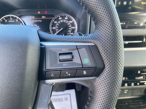 New 2026 Mitsubishi Outlander AWD image 17