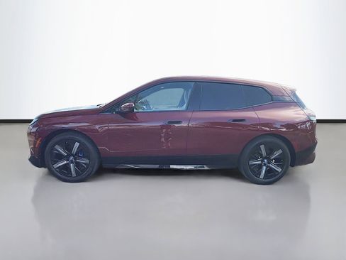 Certified 2025 BMW iX xDrive50 w/ Premium Package image 7