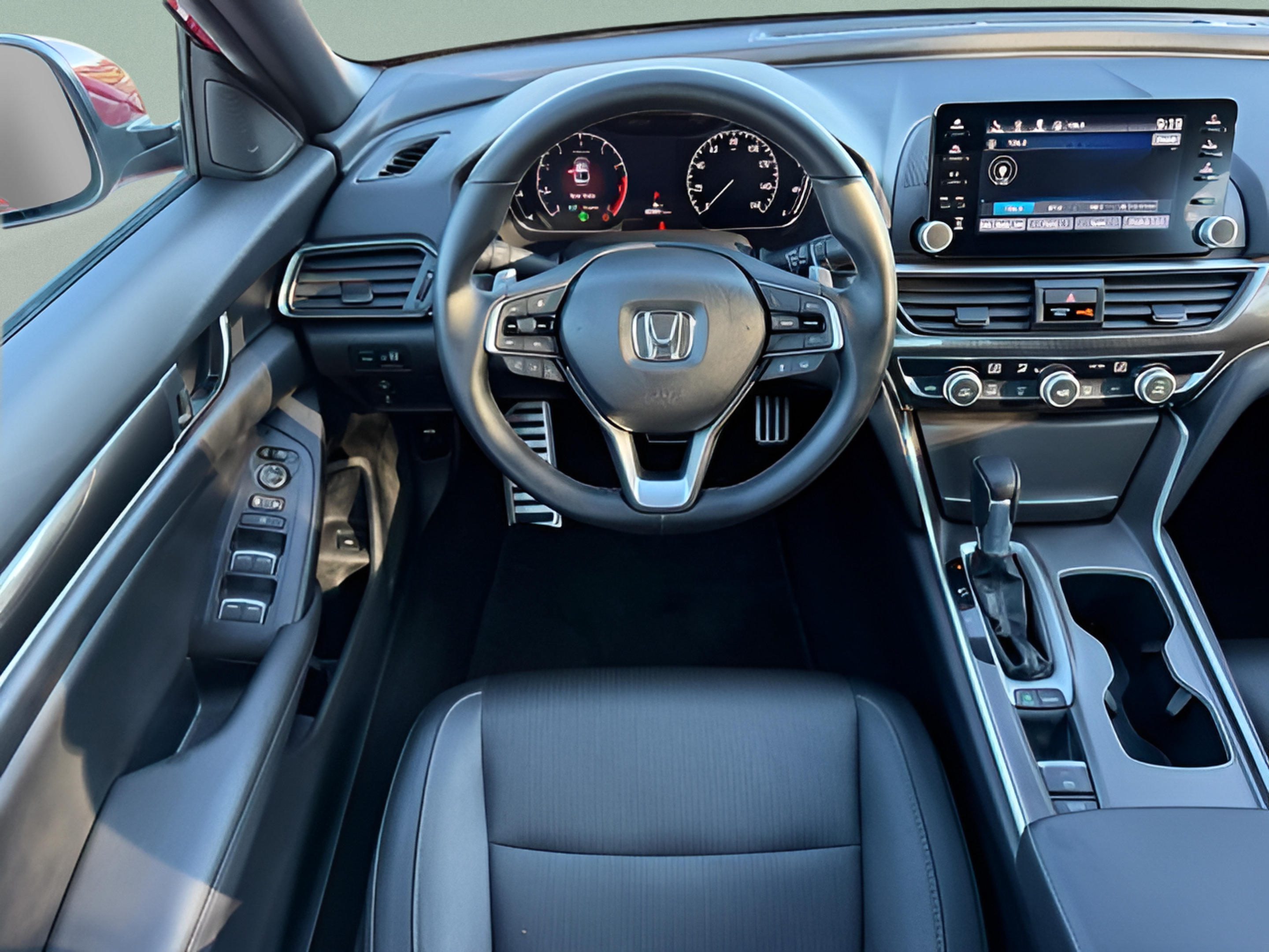 Used 2019 Honda Accord Sport image 11