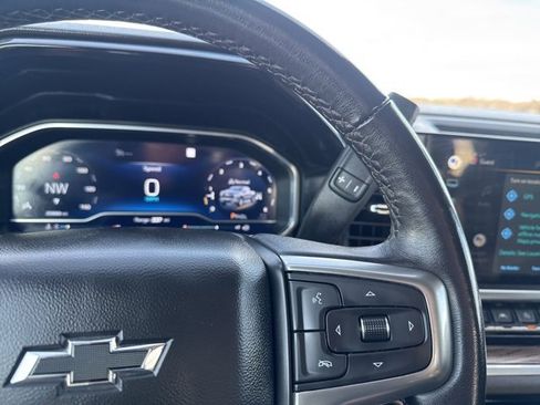 Used 2022 Chevrolet Silverado 1500 RST image 19