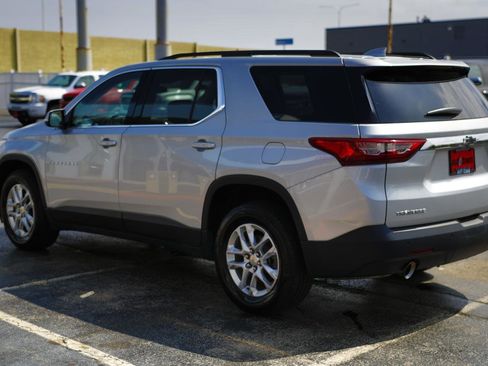 Used 2019 Chevrolet Traverse LT FWD image 10