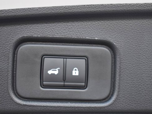 New 2026 Nissan Pathfinder Platinum FWD image 60