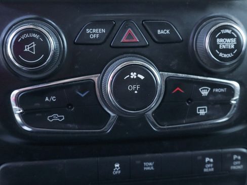 Used 2016 RAM 1500 Lone Star image 35