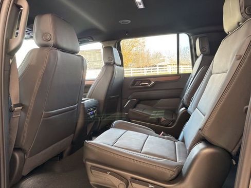 New 2026 GMC Yukon XL Denali image 29