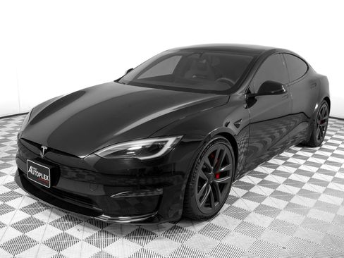 Used 2025 Tesla Model S Plaid AWD/4WD image 7