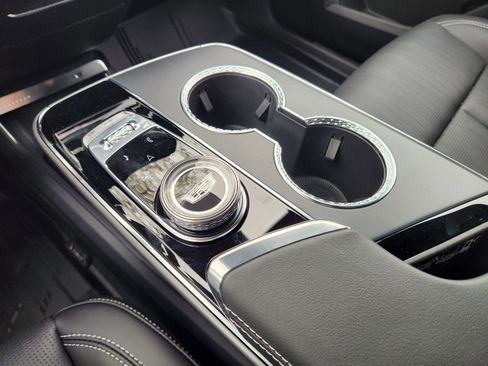 New 2026 Cadillac Lyriq Luxury image 16