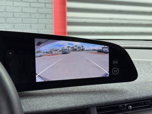 Used 2023 Lucid Air Pure image 23